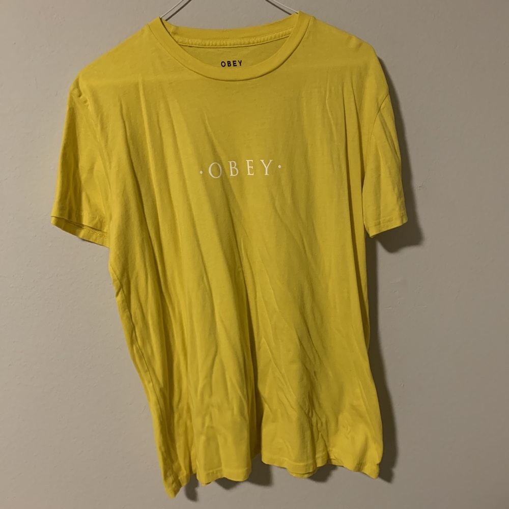 OBEY T SHIRT YELLOW